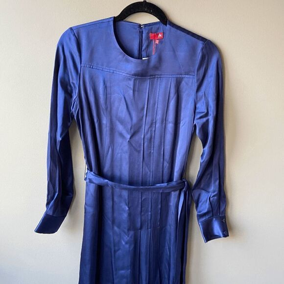 NWT Adeline Navy Satin Vintage Pleat Dress by KITRI Studio - SZ 4 - Picture 7 of 8